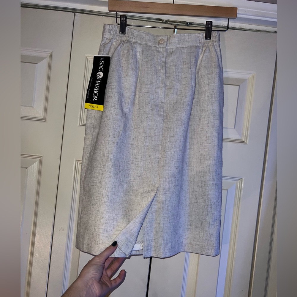 Skirt - Picture 2 of 5